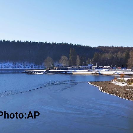 La Taniere Du Lac Робертвиль Экстерьер фото