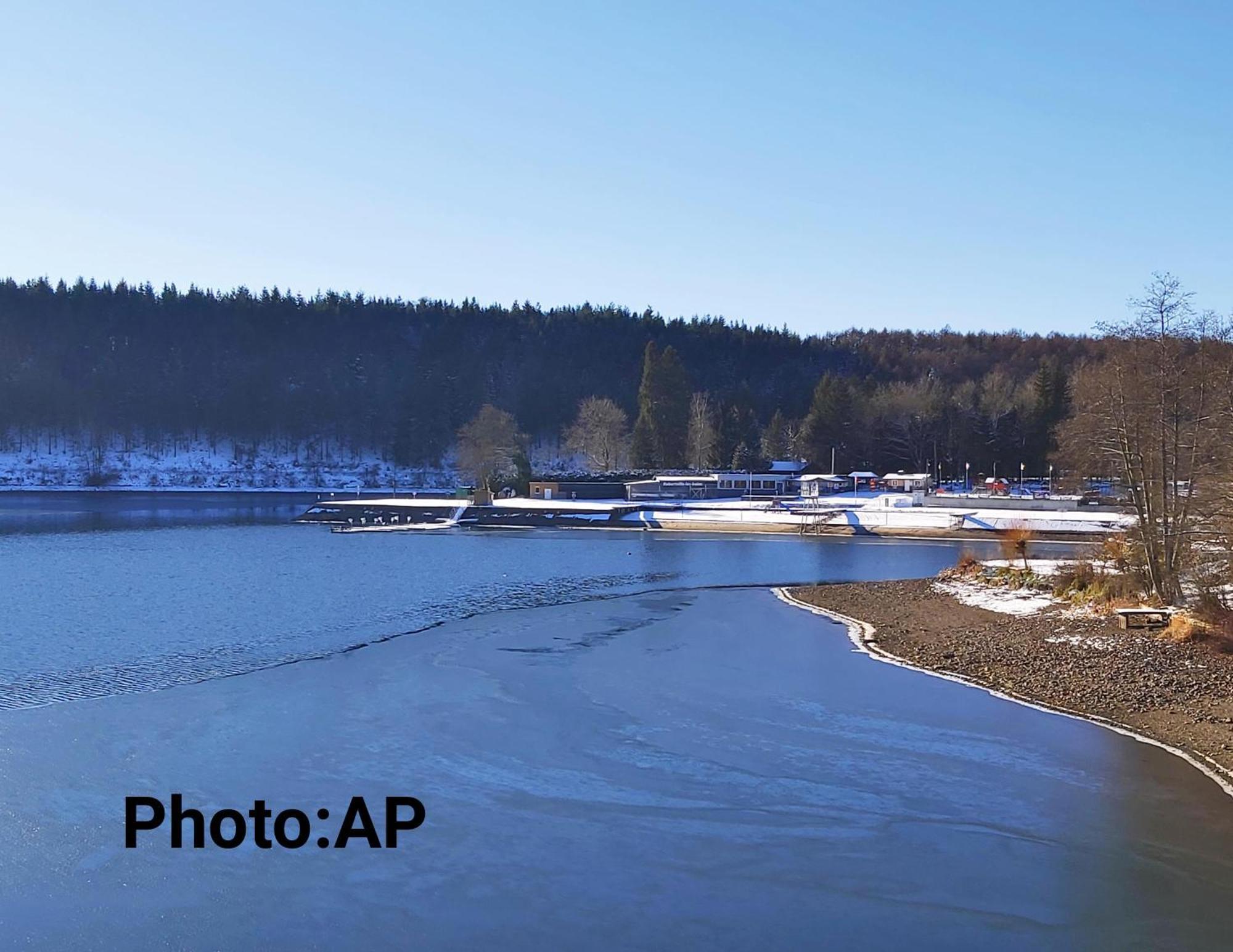La Taniere Du Lac Робертвиль Экстерьер фото